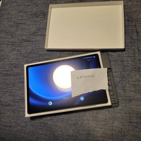 Samsung Galaxy Tab S9 Plus FE - Wi-Fi, 128 GB, Gray, 8 GB