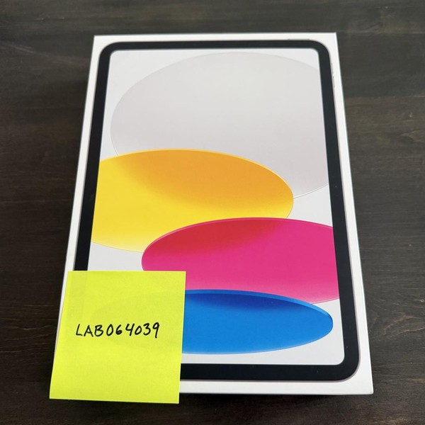 Apple iPad 11th Gen - Wi-Fi, 128 GB, Silver, A3354