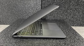 Good
													MacBook Air 2020 - 13" - I5, Gray, 256 GB, 16 GB, photo 5 of 10