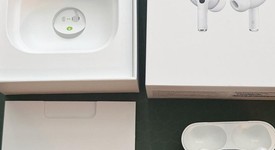 Used
													Apple AirPods Pro - Wireless Case, photo 5 of 6