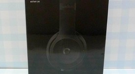 New
													Beats Solo3 - Black, photo 1 of 5