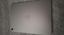 Mint
													Apple iPad 11th Gen - Wi-Fi, Silver, 256 GB, A3354, photo 4 of 6