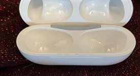 Used
													Apple AirPods Pro - Wireless Case, photo 5 of 11