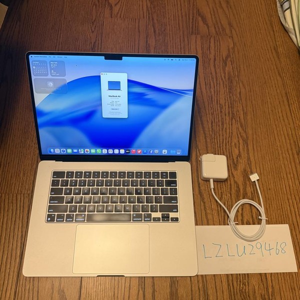 MacBook Air 2023 (M2) - 15 inch - 512 GB, Silver, 8 GB, Apple M2