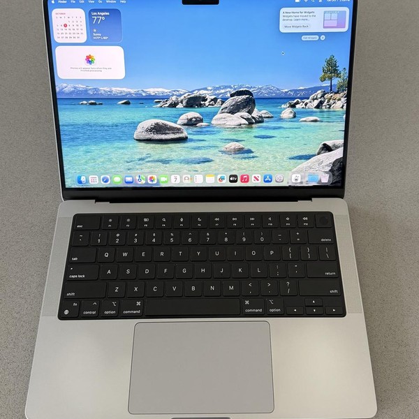 MacBook Pro 2021 - 14 inch - 512 GB, Gray, 32 GB, Apple M1 Pro 10-core