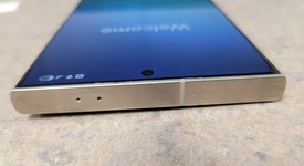 Good
													Samsung Galaxy S24 Ultra - AT&T, Violet, 256 GB, 12 GB, SM-S928U, photo 3 of 6