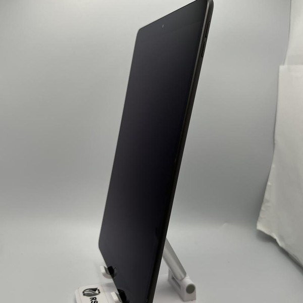 Apple iPad Air 3rd Gen - Wi-Fi, Gray, 256 GB