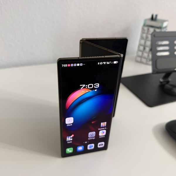 Huawei Mate XT Ultimate - Unlocked Non-US, 1 TB, Black, 16 GB