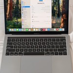 Good MacBook Pro 2018 (With Touch Bar) - 13 inch - 256 GB, Gray, 8 GB, Intel Core i5