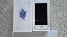 Good
													Apple iPhone SE 1st Gen 2016 - Unlocked, Silver, 32 GB, A1662, photo 2 of 11