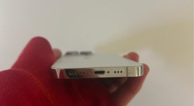 Good
													Apple iPhone 14 Pro - Unlocked, Gold, 256 GB, A2650, photo 4 of 10