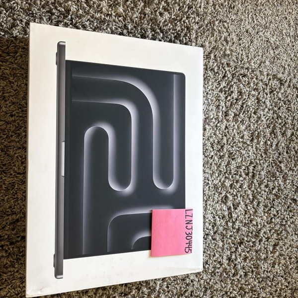 MacBook Pro 2024 - 16 inch - 512 GB, Space Black, 24 GB, Apple M4 Pro 14-core