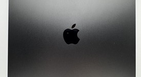 Good
													Apple iPad Pro 13" (M4) 2024 - Unlocked, Black, 256 GB, 8 GB, A2926, Standard Glass, photo 2 of 8