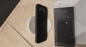 Mint
													Google Pixel 9a - Unlocked, Obsidian, 128 GB, 8 GB, photo 3 of 7