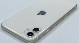 Good
													Apple iPhone 11 - AT&T, White, 128 GB, A2111, photo 4 of 7