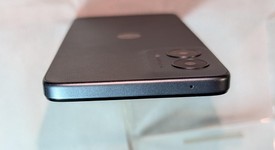 Mint
													Moto G 5G (2024) - US Cellular, Green, 128 GB, 4 GB, photo 5 of 9