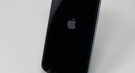 Mint
													Apple iPhone 16 - Unlocked, Teal, 128 GB, A3081, photo 1 of 5