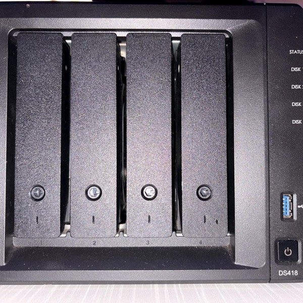 Synology NAS