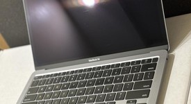 Good
													MacBook Air 2020 - 13" - I3, Gray, 256 GB, 8 GB, photo 3 of 10