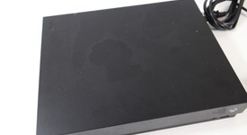 Good
													Xbox One X (2017) - Black, Standard, photo 2 of 5