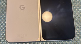 Mint
													Google Pixel 9 Pro Fold - Unlocked, Porcelain, 512 GB, GGH2X, photo 3 of 5
