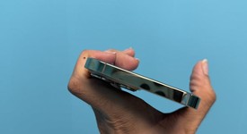 Good
													Apple iPhone 13 Pro Max - Unlocked, Gold, 256 GB, A2484, photo 6 of 6