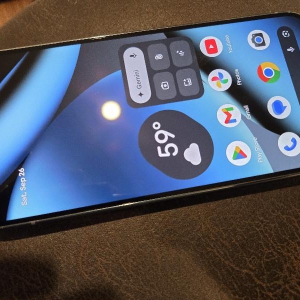 Google Pixel 10 Pro - Unlocked, 128 GB, Moonstone, G4QUR