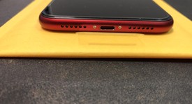 Mint
													Apple iPhone Xr - Sprint, Red, 64 GB, A1984, photo 5 of 5