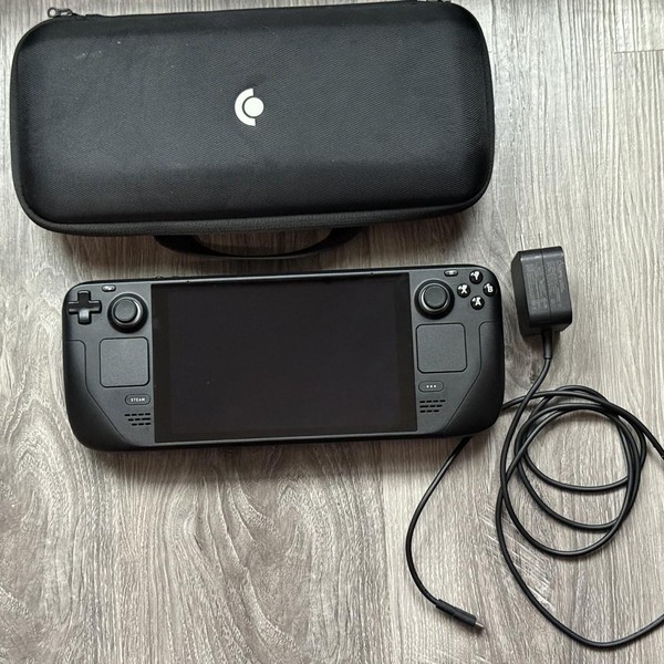 Steam Deck - 256 GB, Black, 16 GB, AMD