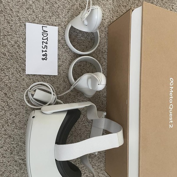 Meta Quest 2 - 64 GB