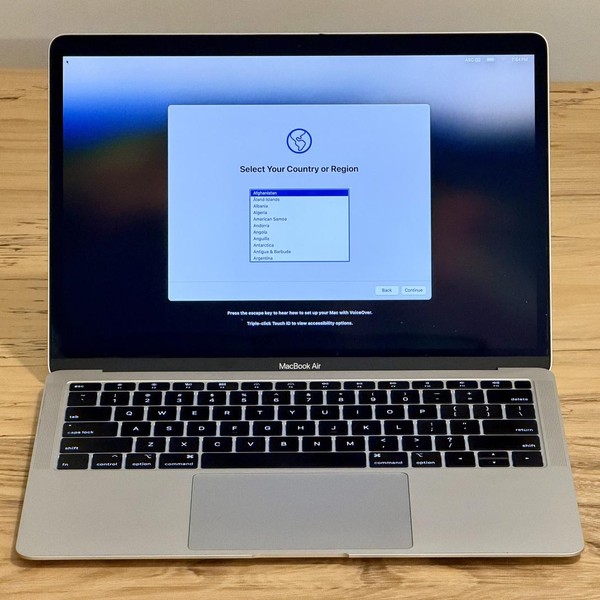 MacBook Air 2019 - 13 inch - 512 GB, Silver, 16 GB, Intel Core i5