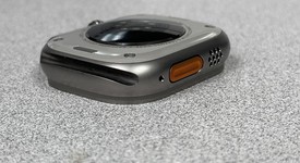 Good
													Apple Watch Ultra 2 49mm - Unlocked, Natural, A2986, photo 3 of 25