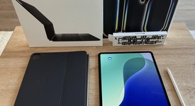 Mint
													Apple iPad Pro 13" (M4) 2024 - Unlocked, Black, 256 GB, 8 GB, A2926, Standard Glass, photo 2 of 12