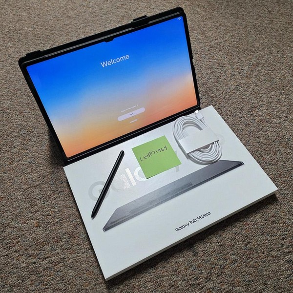 Samsung Galaxy Tab S8 Ultra - Wi-Fi, 256 GB, Graphite, 12 GB, SM-X900