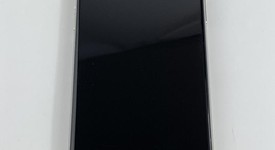 Good
													Apple iPhone Xs - Unlocked, Silver, 64 GB, A1920, photo 3 of 8