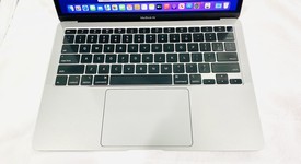 Good
													MacBook Air 2020 - 13" - I3, Gray, 256 GB, 8 GB, photo 3 of 8