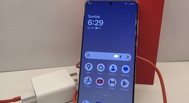 Mint
													OnePlus 13 - Unlocked, Midnight Ocean, 512 GB, 16 GB, photo 2 of 8