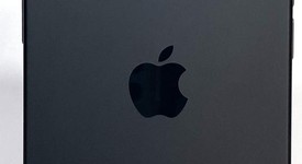 Mint
													Apple iPhone 15 - Unlocked, Black, 256 GB, A2846, photo 1 of 14