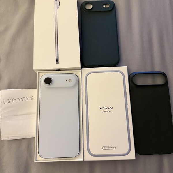 Apple iPhone Air - Unlocked, 256 GB, Sky Blue, A3260