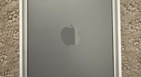 Mint
													Apple iPhone 15 Pro - Unlocked, Natural, 256 GB, A2848, photo 4 of 9