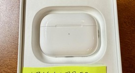 Used
													Apple AirPods Pro 2 - USB-C, photo 2 of 5