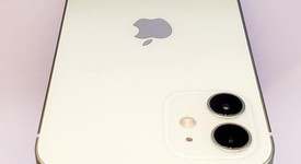 Mint
													Apple iPhone 12 - Unlocked, Green, 64 GB, A2172, photo 4 of 6