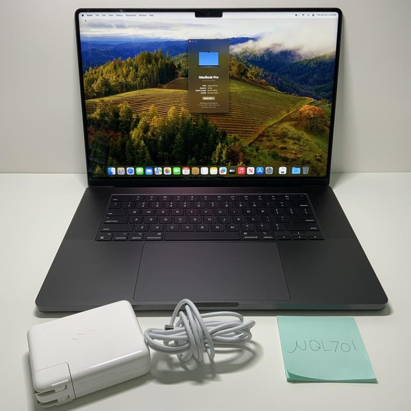 MacBook Pro Late 2023 (M3) - 16 inch - Apple M3 Pro 12-core, Black, 512 GB, 18 GB, 18-core GPU