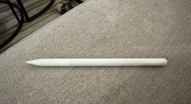 Mint
													Apple Pencil Pro, photo 2 of 3