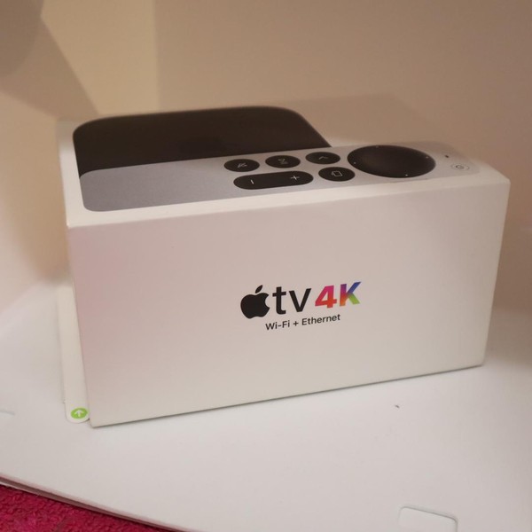 Apple TV 4k 3rd Gen (2022) - 128 GB, Wi-Fi + Plus Ethernet