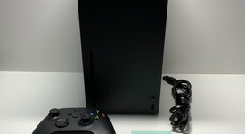 Mint
													Xbox Series X (2020) - Black, 1 TB, standard, photo 1 of 5