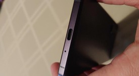 Good
													Sony Xperia 1 III - Unlocked, Purple, 256 GB, 12 GB, photo 4 of 11