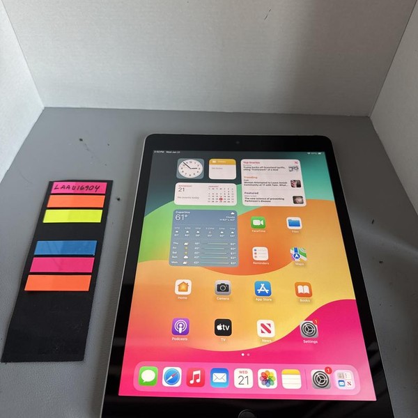 Apple iPad 9th Gen - Wi-Fi, Silver, 64 GB, A2602