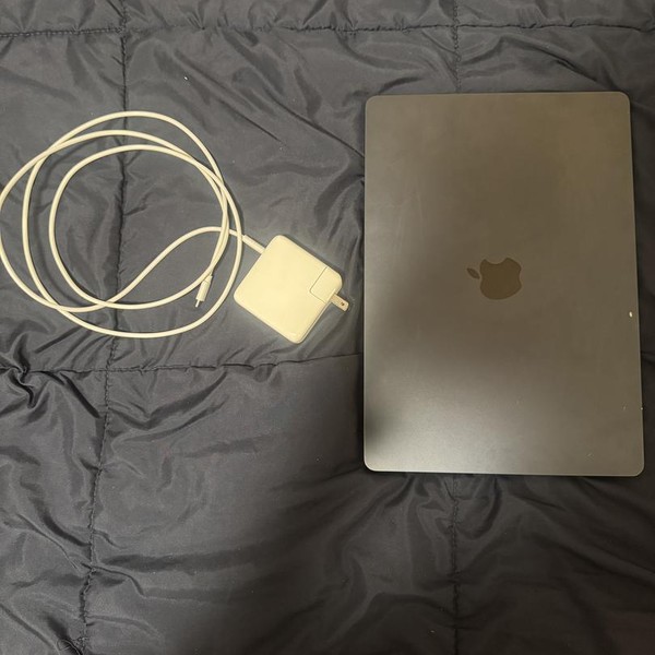 MacBook Air 2023 (M2) - 15 inch - 256 GB, Midnight, 8 GB, Apple M2