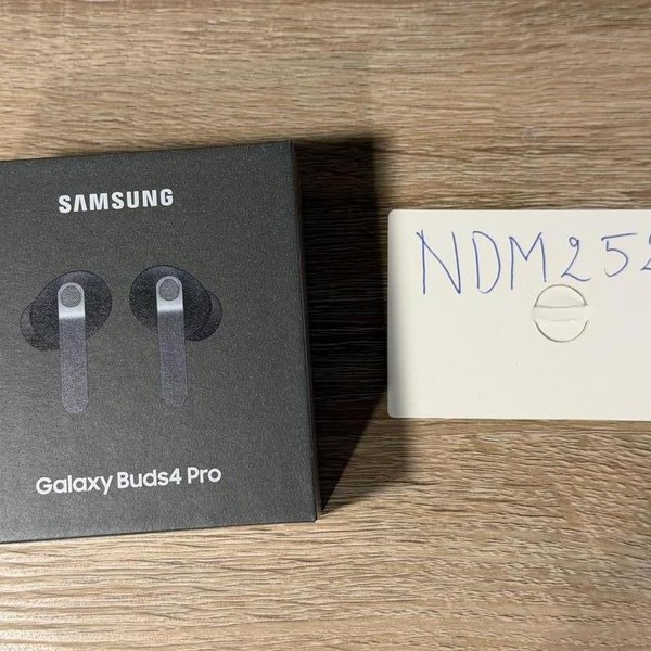 Samsung Galaxy Buds4 Pro - Black